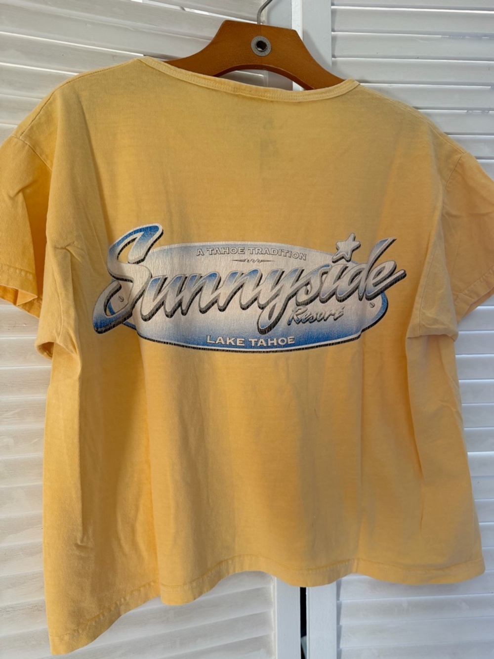 Sunnyside Lake Tahoe Graphic Tee Yellow Anvil Shirt Women’s Large Vintage Style